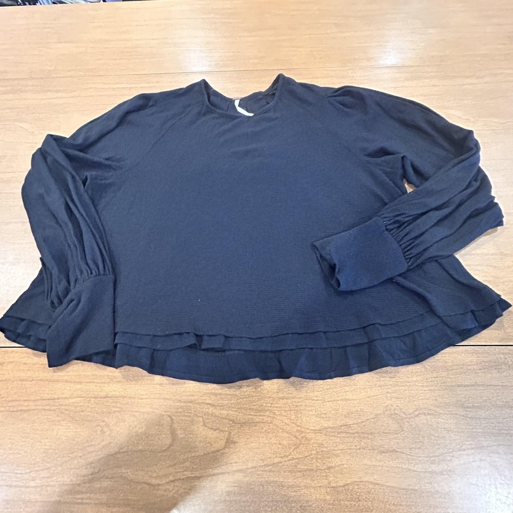 Free People Blouse‎ Womens Petite Small Black Ruffle Hem Balloon Sleeve Top